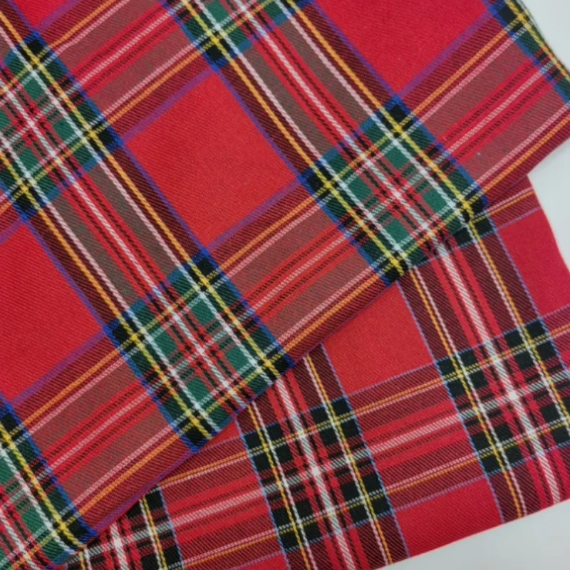 

Retro red checkered polyester fabric for tablecloth, picnic cloth, shirt fabric, Christmas photo background cloth