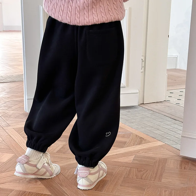 2024 Thick Velvet Children's Health Pants Winter Boys and Girls Korean Edition Embroidered Love Loose Casual Sports Pants