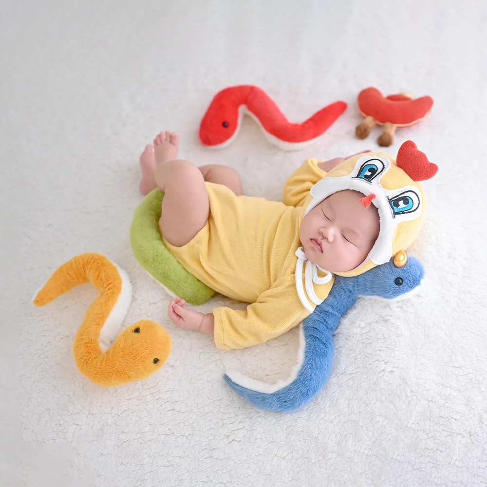 Lovely Snake Year Theme Photography Clothes Cartoon Animal Baby Costume Snake Dolls Posing Props Studio Photo Shoot Accessories