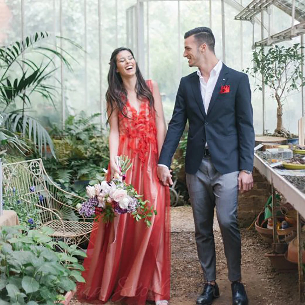 Red Two Tone A Line Evening Gowns Contrast Color Neck 3D Flowers Customized Elegant Unusual Wedding Maxi Full Length Prom Gowns