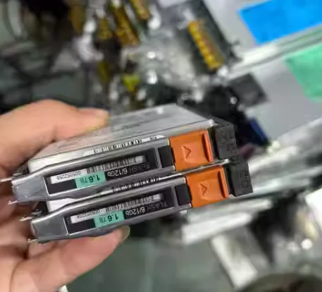 

For EMC 005052258 005052397 005052120 1.6TB SSD 2.5 SAS Solid State Drive