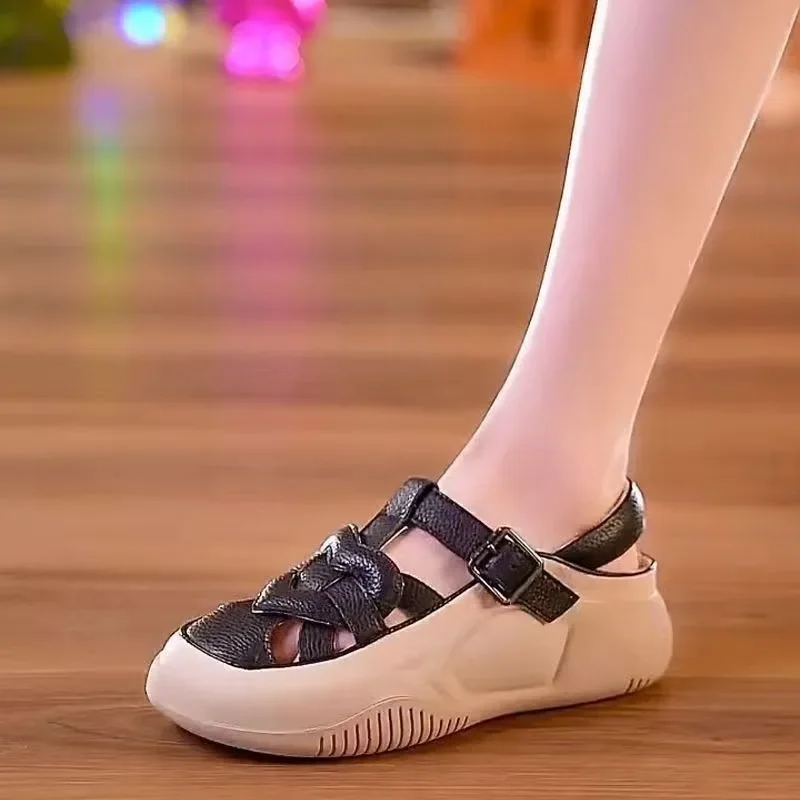

2025 Summer Women's Roman Sandals Closed-Toe Hollow Airy Soft Sole Casual Sporty White Shoes New Design Breathable Sneakers