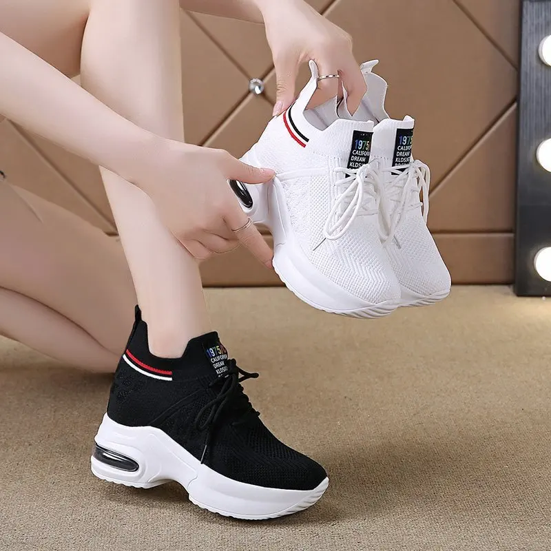 Womens PU Fabric Retro Lace-Up Sneakers Women\'s Heels Summer Autumn Fashion Designer Tennis Female Breathable Shoes