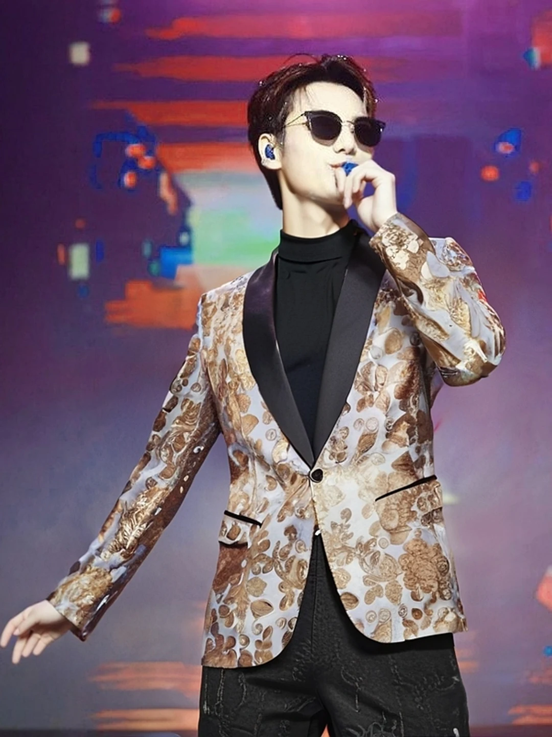 Gold Sequin Men's Suit Stage Performance Host Costume Fashion Urban Style Long Sleeve Standard Fit Single Button Closure Jacket
