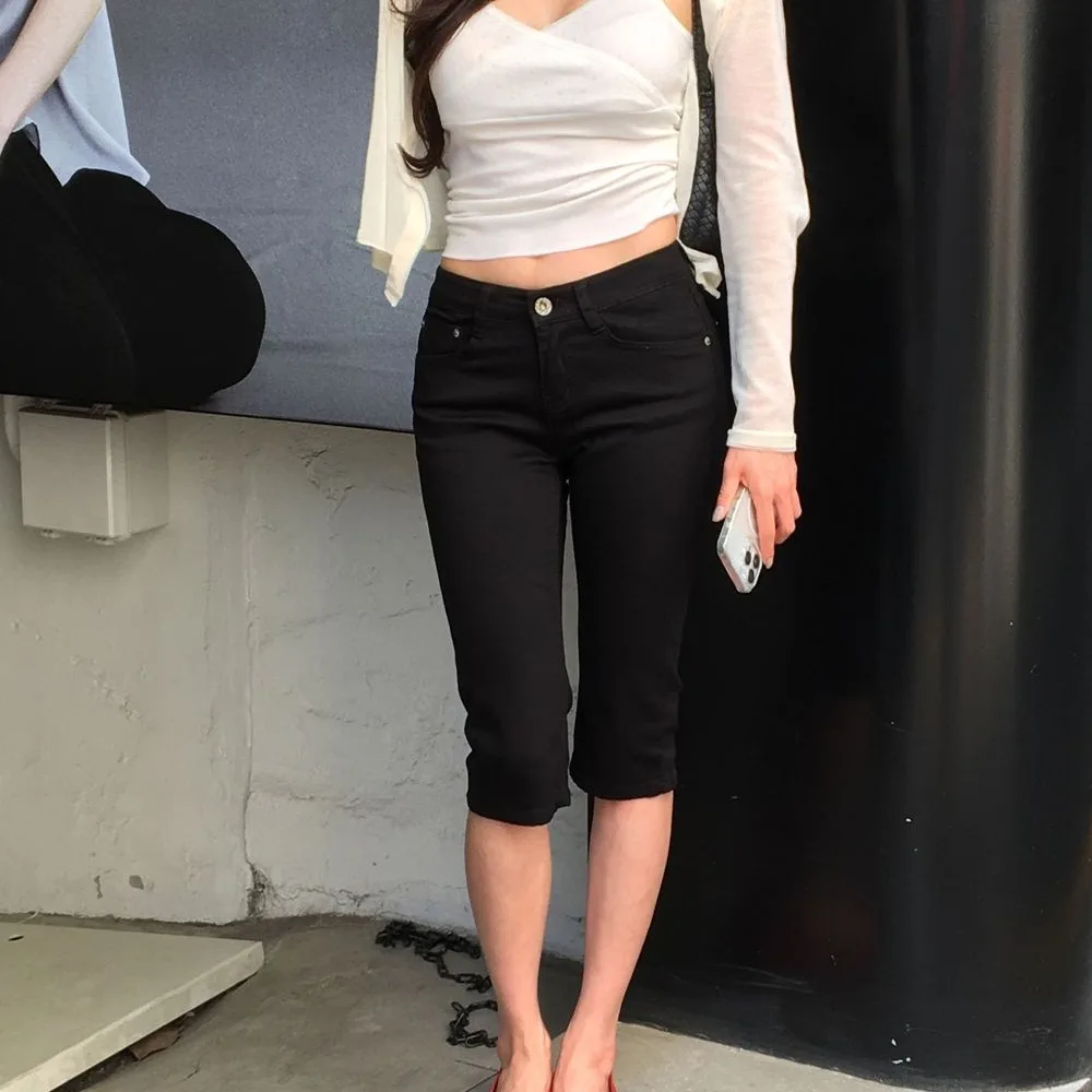 Slim Fit Casual Five-Quarter Elastic Denim Jeans Side Slit Cuffed Ankle-Length Women's Cotton Stretchy Casual Trousers