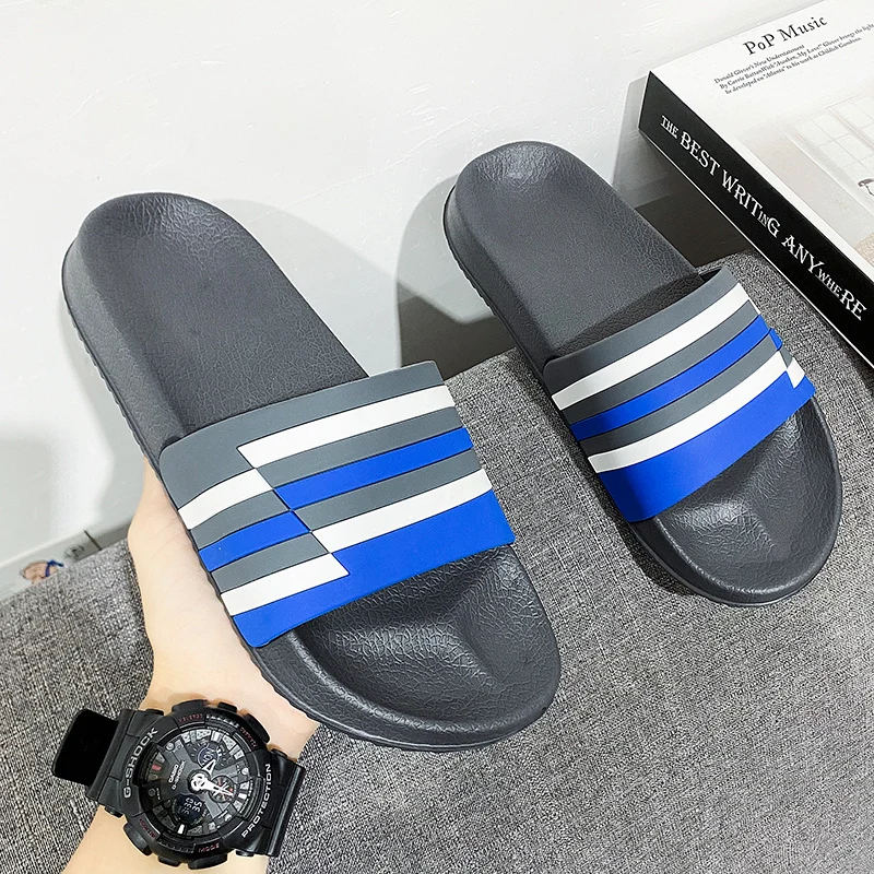 New Men Slippers Platform Striped Bathroom Comfortable Slides Non Slip Luxury Trend Designer Male Mules Shoes Flip Flops Sandals