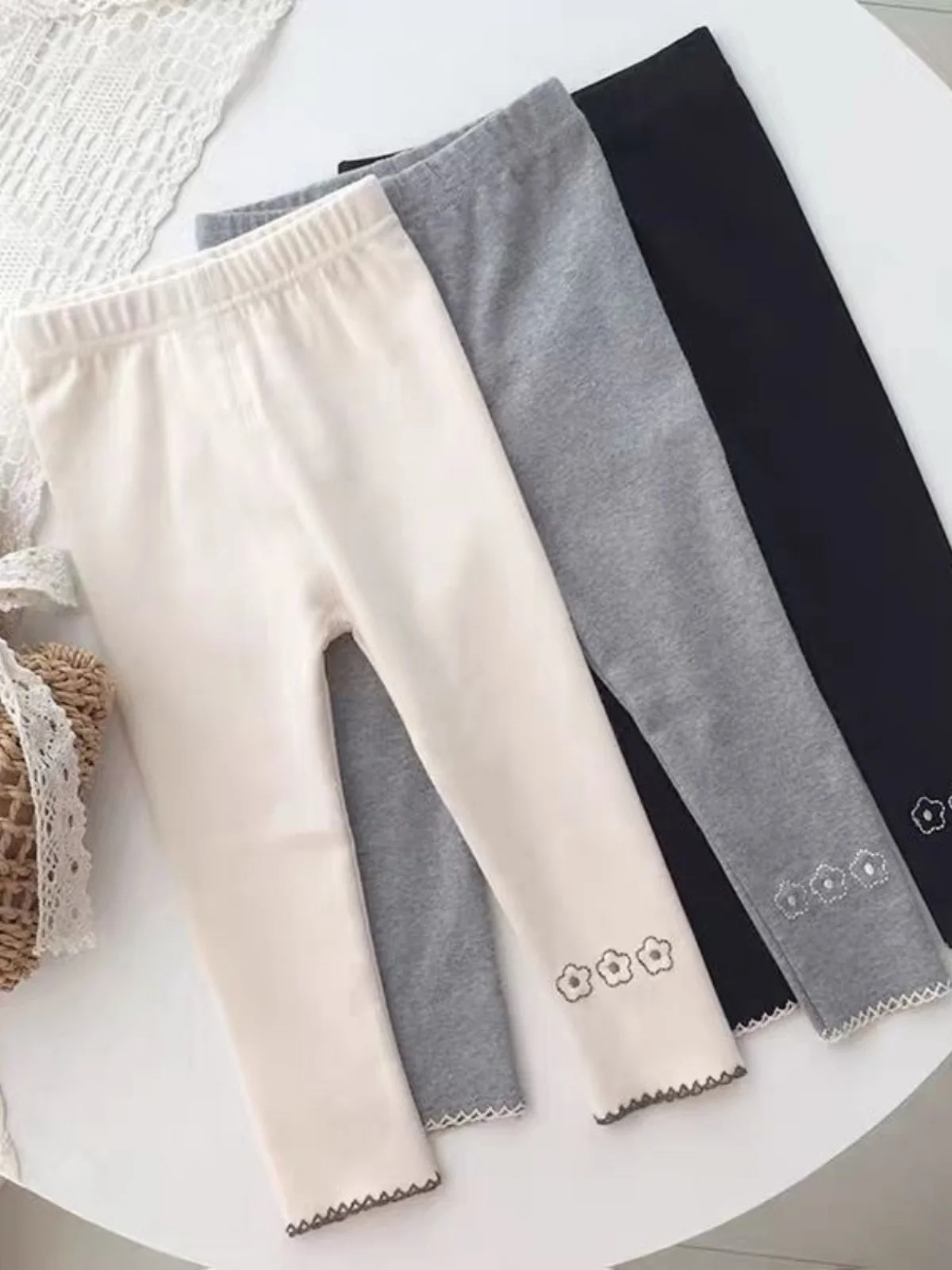 

Повседневные осенние брюки для девочек, модный комплект в корейском стиле, универсальные брюки для малышей, весенняя новинка