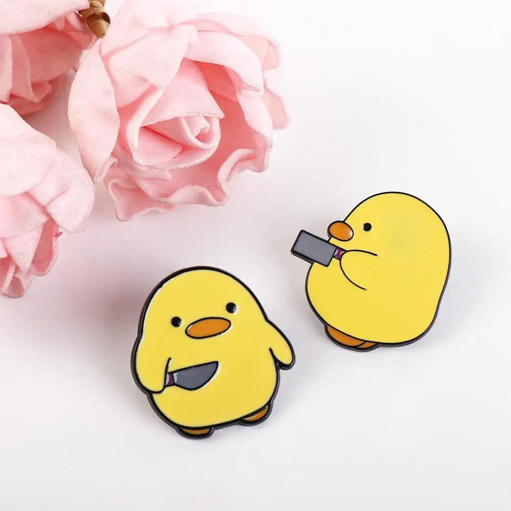 Cute Cartoon Yellow Duck Penguin Metal Brooch Creative Personality Enamel Badge Pin for Women Jewelry Gift