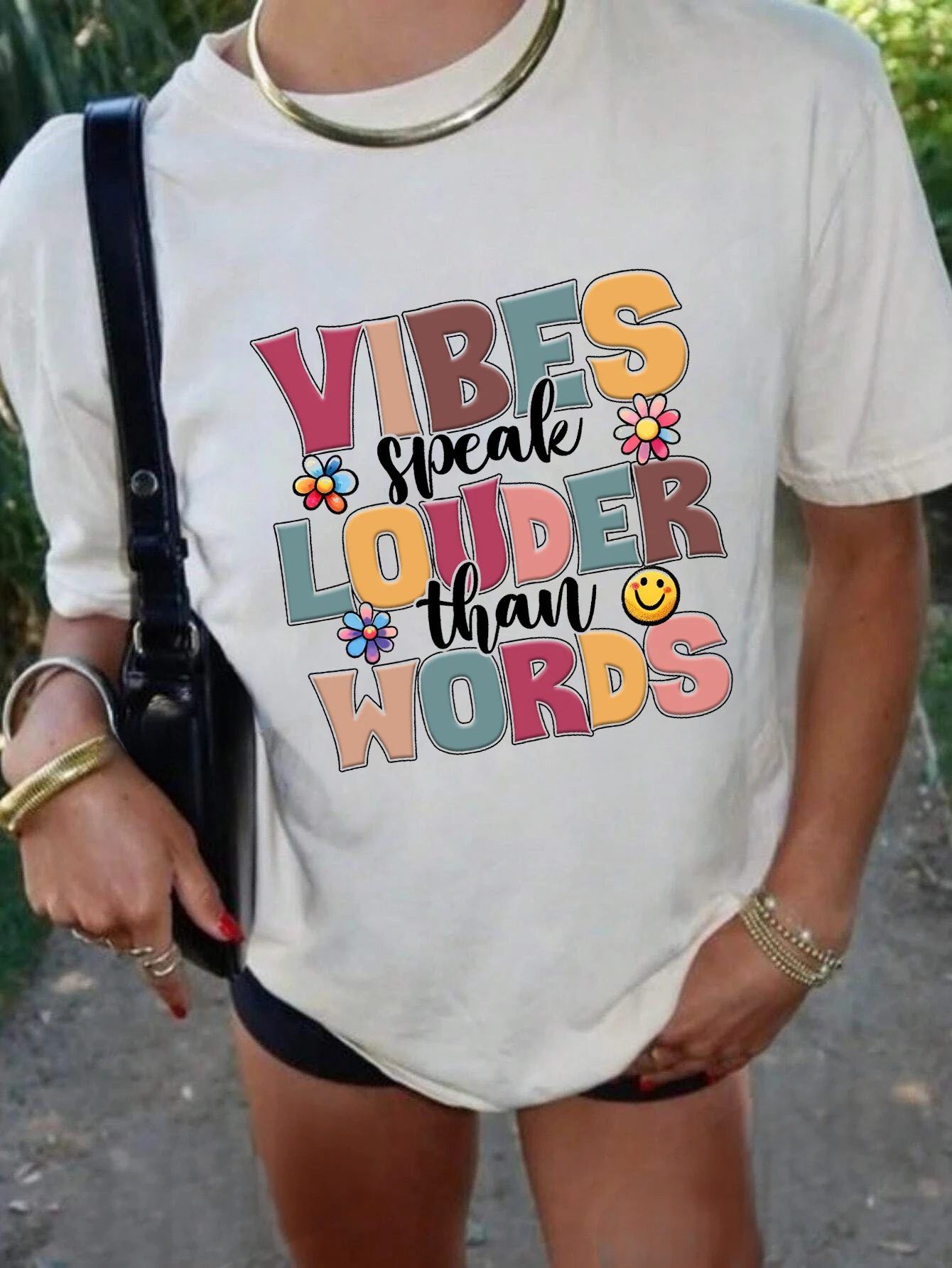 Женская повседневная футболка с рисунком «Vibes Speak Louder Than с цветочным принтом», свободная посадка, мягкая дышащая летняя уличная футболка
