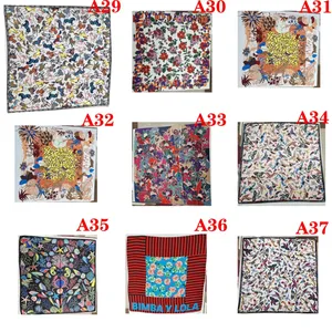 وشاح أنيق بنمط العلامة التجارية الإسبانية معالجة الخلوص بشكل عشوائي 120x120cm 2025 أفضل 8 مبيعات لمقابض Bimba y Lola - رقم 1