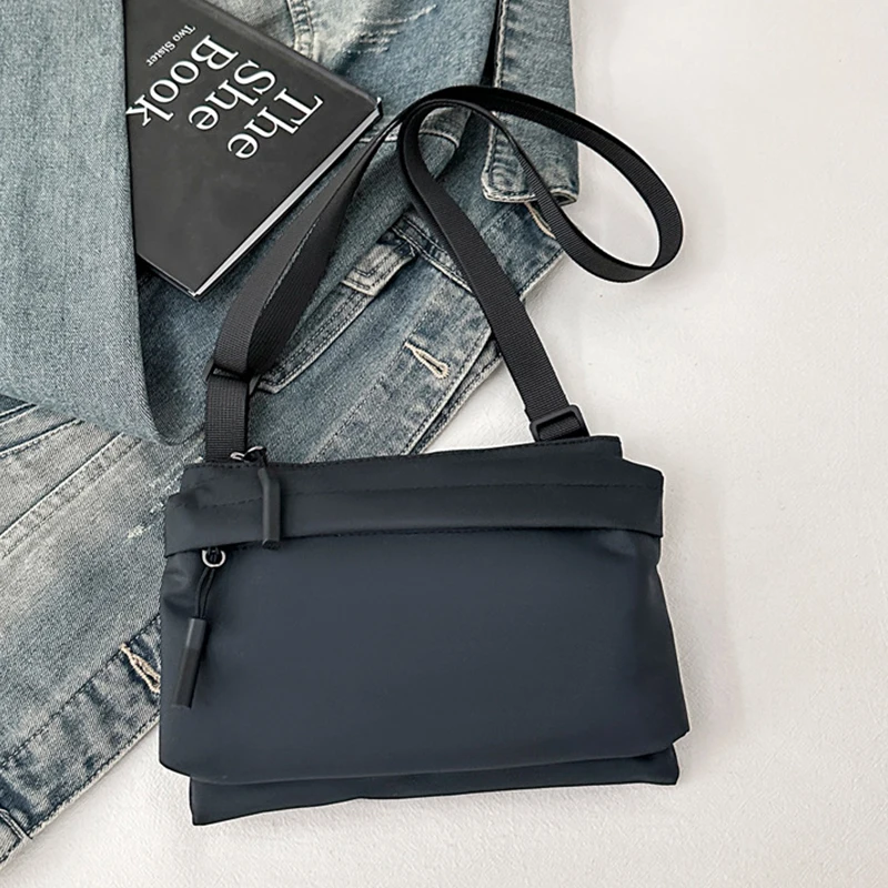 

Korean Style Leisure Storage Bag Solid Color Fashion Nylon Shoulder Bag Portable Cross-Body Messenger Bag for Men and Women