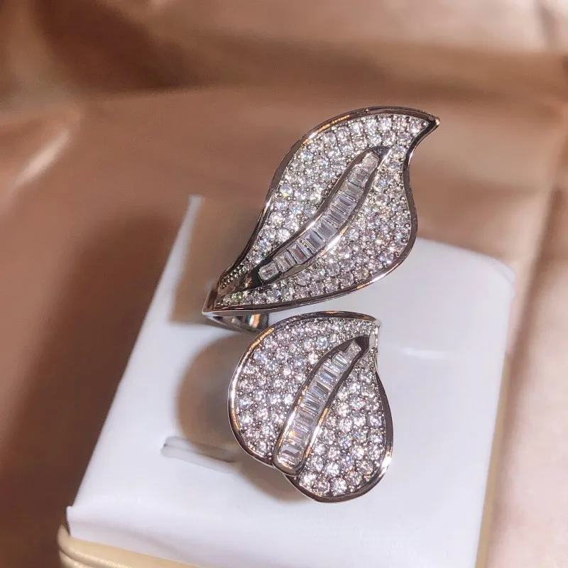 NEW Exaggerated Oversized Willow Feathers Full Of Diamond Couple Ring For Women Geometric Zircon Anniversary Gift Jewelry