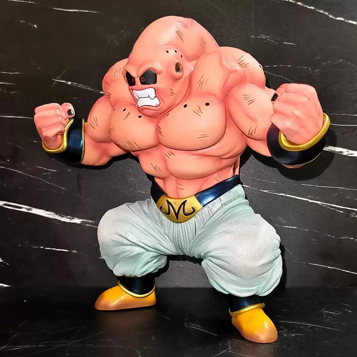 

NEW 24CM Super Buu Muscle Form Dragon Ball GK Statue Desktop Chassis Decoration Anime Collectible Figurine In Stock Hobby Gift