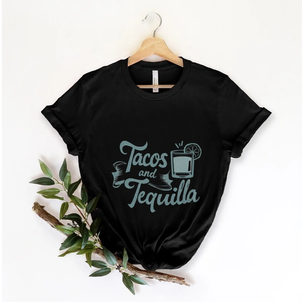 

100% Cotton Graphic Short Sleeve - Playful Prints, Relaxed Fit Great for Teens & Casual Gatherings Casual Round Neck T-Shirt