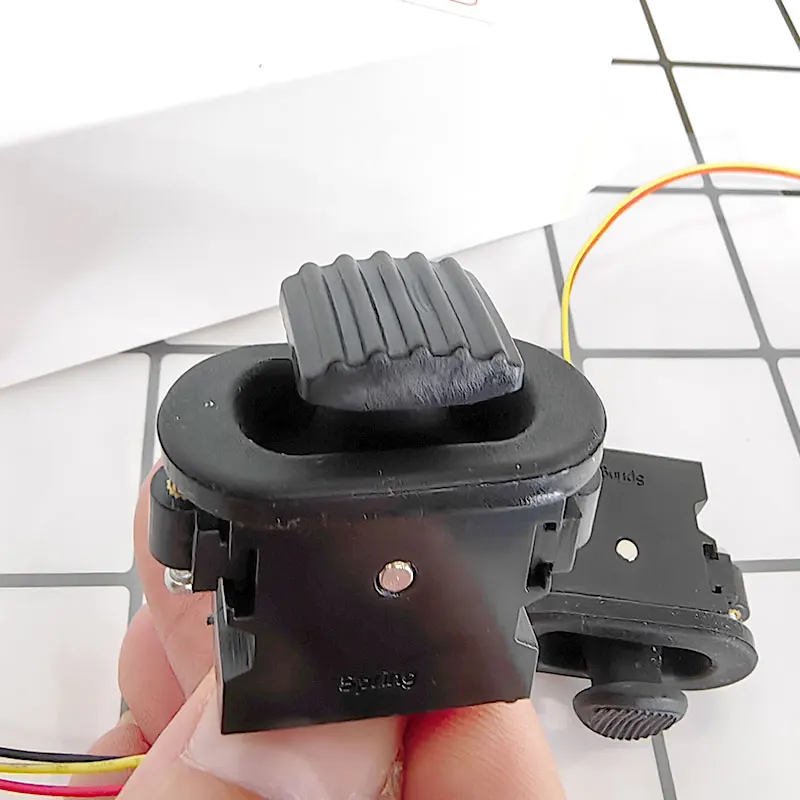 Imagem -02 - Máquinas de Construção de Industrial Boomlift Fingertip Joystick Hy025