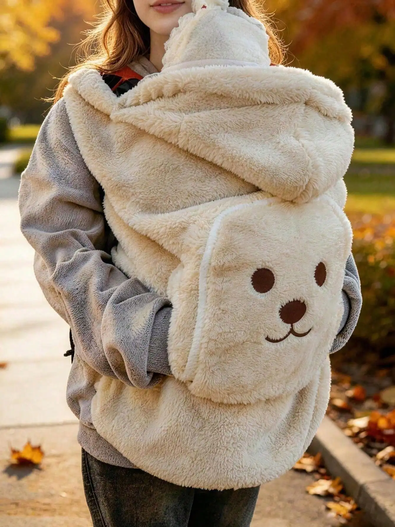 Baby Carrier Windproof Blanket, Autumn and Winter Thickened Plush Baby Carrier Cape, Windproof Wrap for Outings, Soft and Temperature-Retaining, Non-Shedding, Universal Cape Blanket for Infants and Toddlers