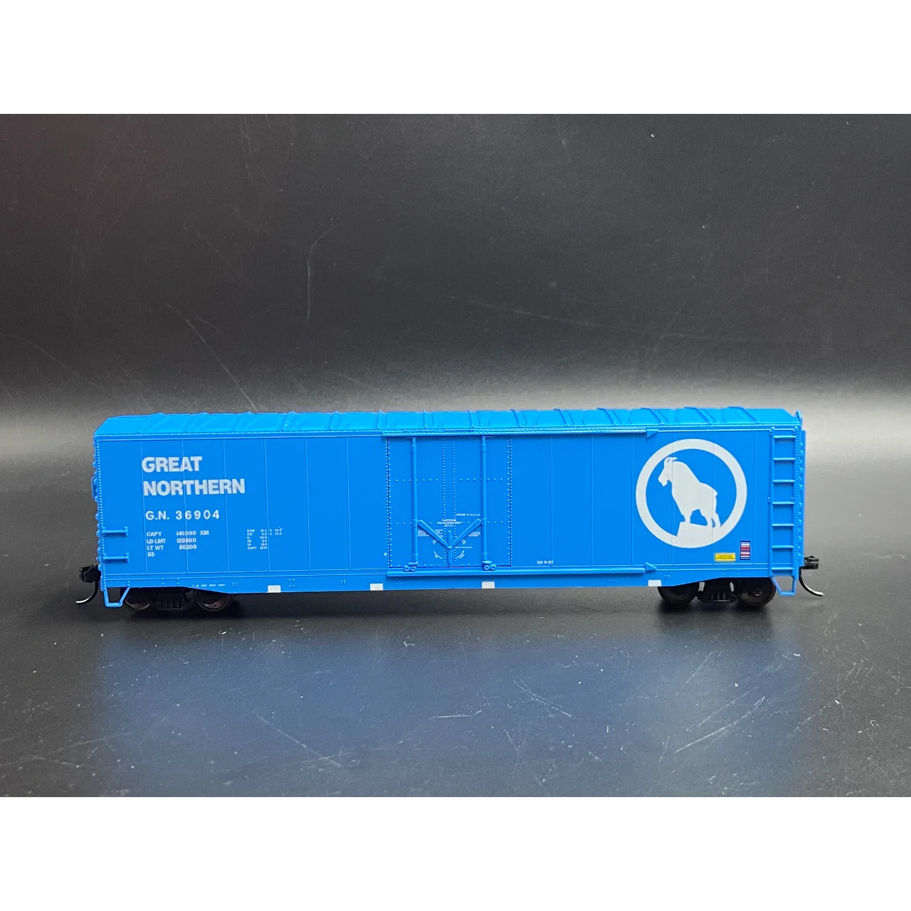 

Hornby Ho 1:87 Scale Rivarossi Train Carriage Plastic Car Model Collectible Toy Gift Souvenir Display Ornament