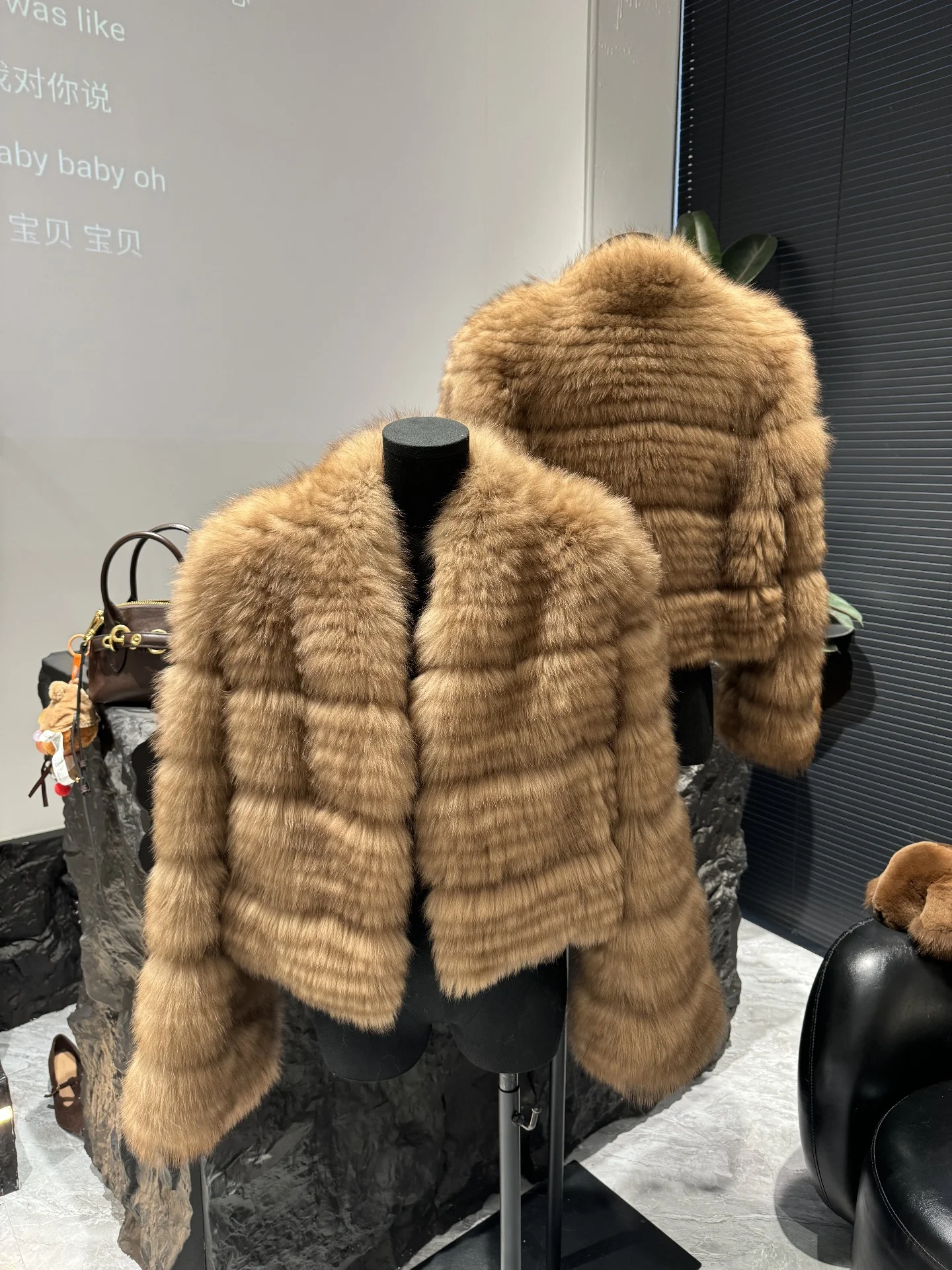 (Fox Beauty) New Patchwork Design Fox Fur Grass Short Jacket