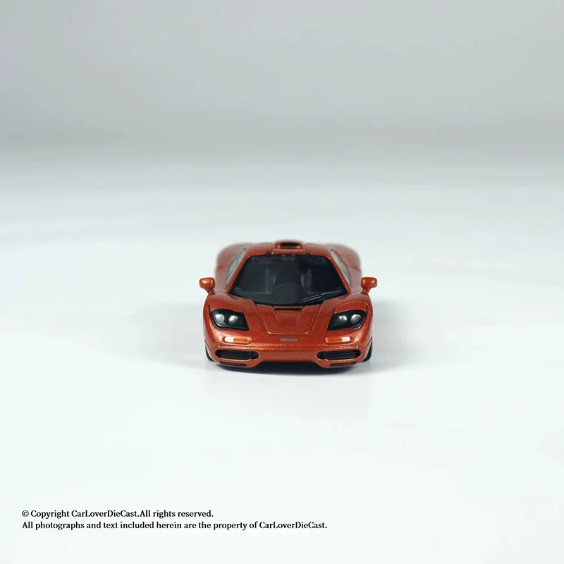 MINIGT Em Estoque 817 1:64 McLaren MCL F1 Yquem Diecast Car Model Coleção Brinquedos