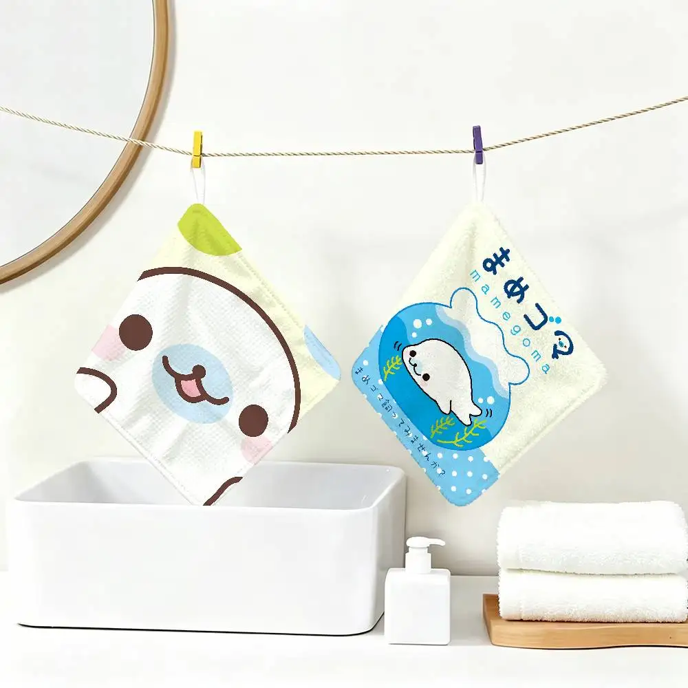 Cute M-Mamegoma Multi-scene Polyester Cotton Towel, Hanging Hand Wiping Cloth for Kitchen Bathroom Hotel