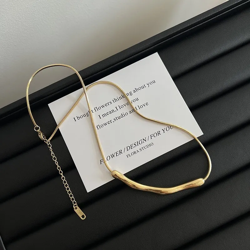 ANENJERY L316 Stainless Steel Irregular Wrinkles Curved Bend Pipe Necklace for Women Clavicular chain Delicate Jewelry Accessory