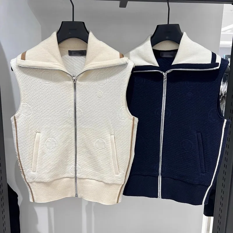 خريف/شتاء 2025 وصل حديثًا الطلب الأصلي الكوري للسيدات سترة جولف دافئة من ريش الإوز ملابس رياضية للجولف متعددة الاستخدامات #1