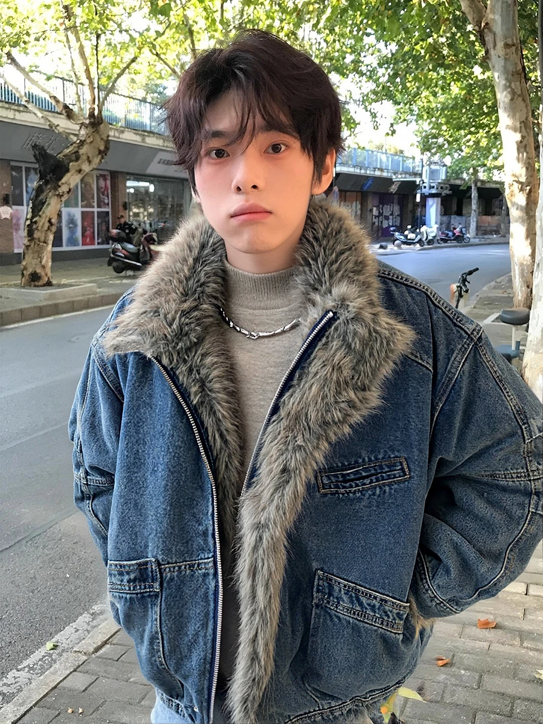 

American Sle Men's Winter Thiened Denim Cotton Jaet ort Lamb Fur Lined Workwear Coat Youth Faion Loose Fit Casual