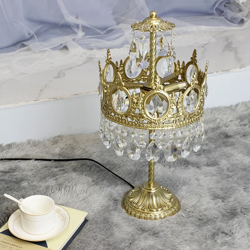 Retro French all brass Princess Room crown crystal table lamp  modern light luxury living room bedroom bedside table lamp