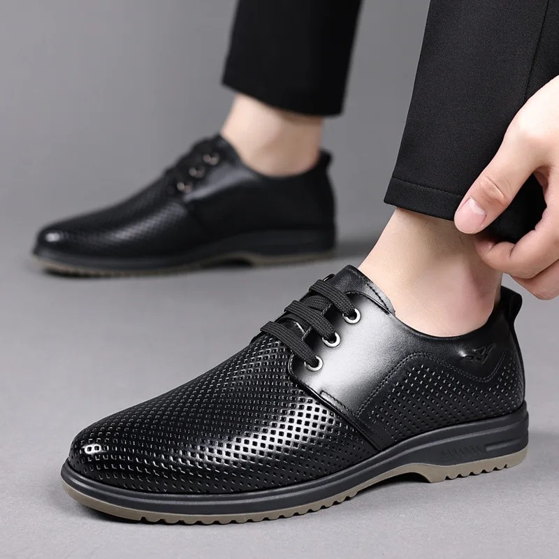 Sapatos de couro macio de luxo masculino, Sapatos formais de escritório, Fato oco, Moda Italiana, Vestido de festa, Preto