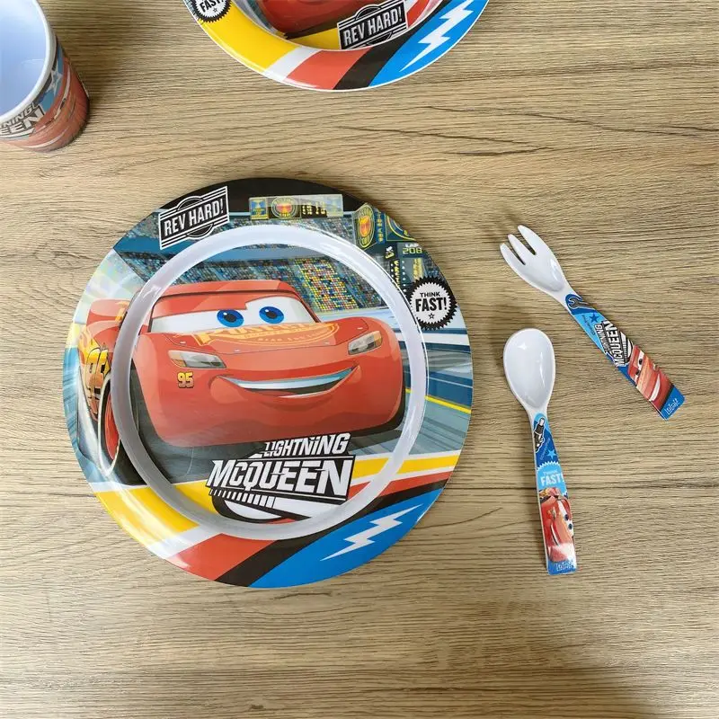 McQueen Cars cartoon animation creative fashion stoviglie set da cinque pezzi piatto tazza ciotola forchetta cucchiaio resina melamina materiale