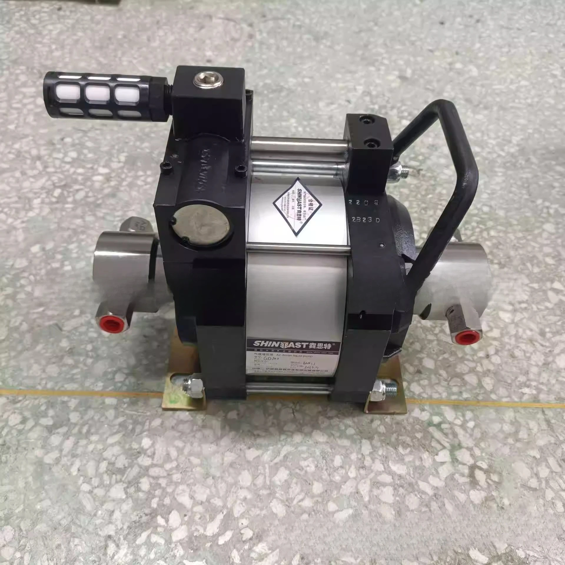 

Gas-liquid booster equipment pump 8 MPa GD10 pneumatic double-acting pump