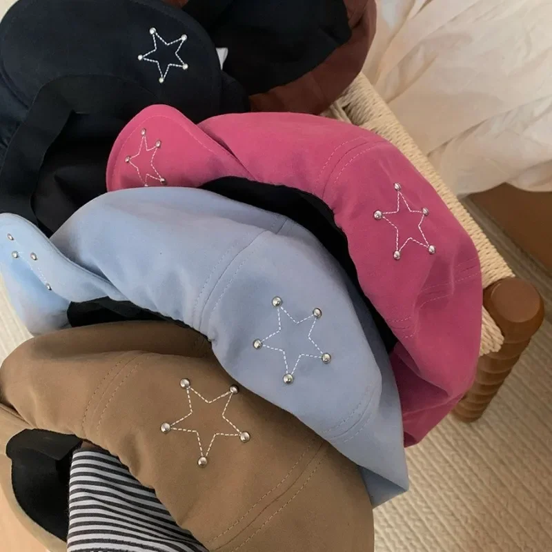 Y2k Sweet Star Design Berets Caps for Women Spring Summer Korean Version of The New Personalized Harajuku Painter Cloud Hats