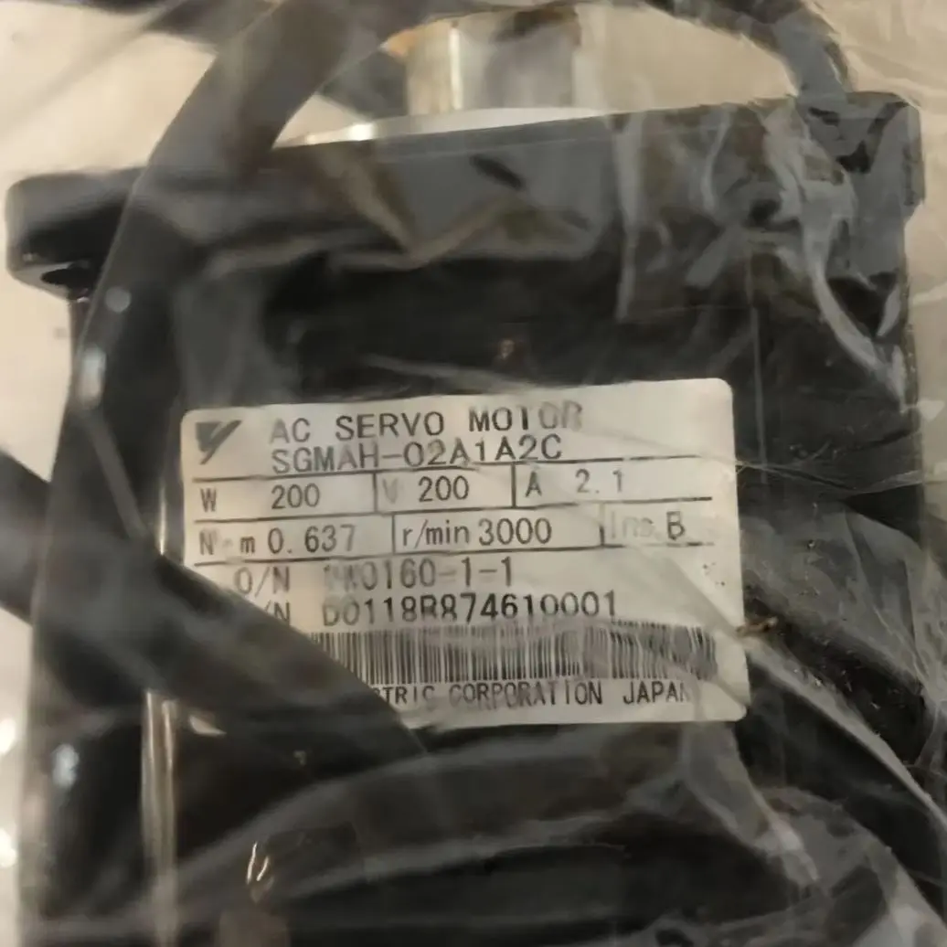 

Brand New SGMAH-02A1A2C Servo Motor，In Stock，SGMAH 02A1A2C