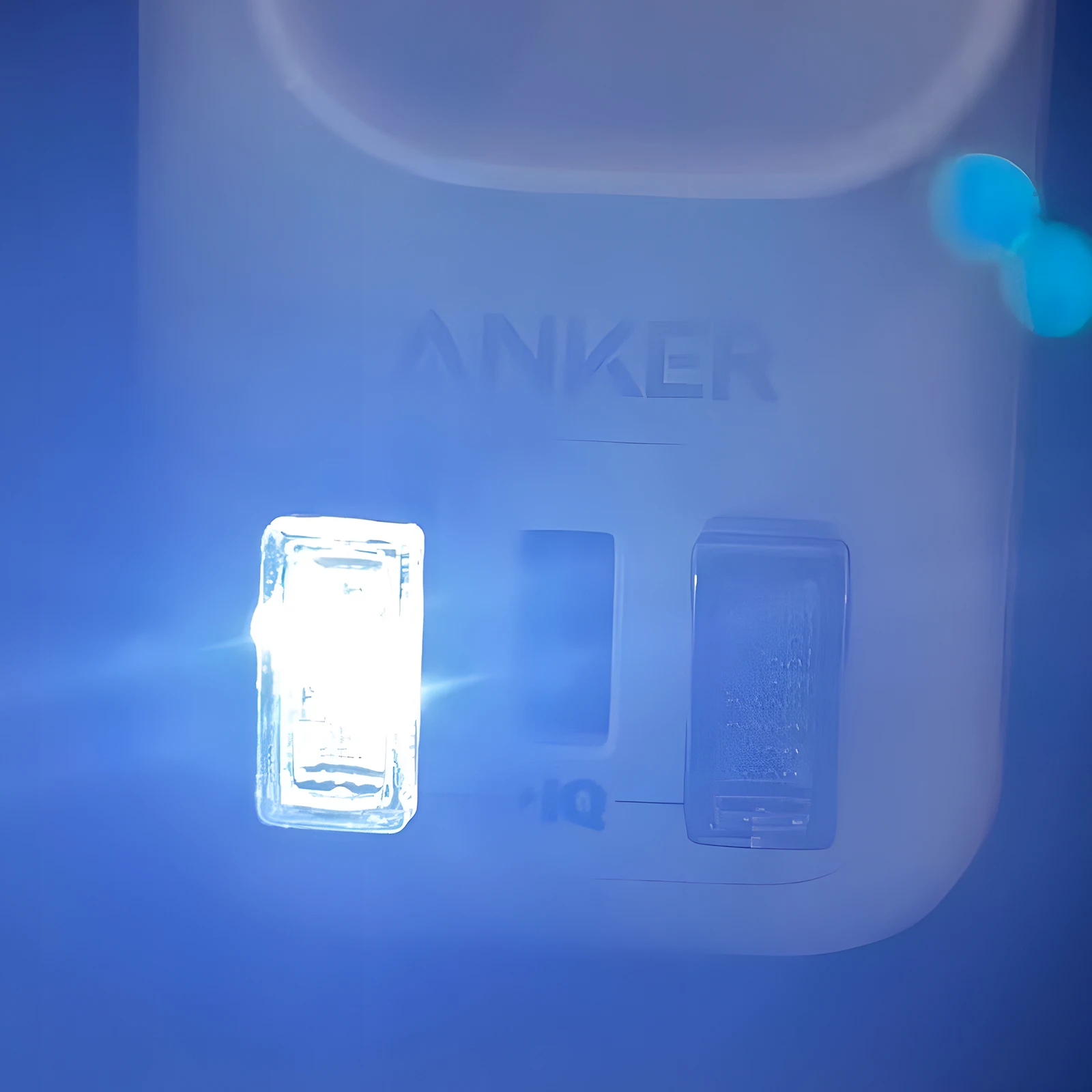 1 Pcs USB LED Car Interior Atmosphere Lamp Plug-in USB Decor Portable Auto Lighting Universal Interior Accessories for Most Cars