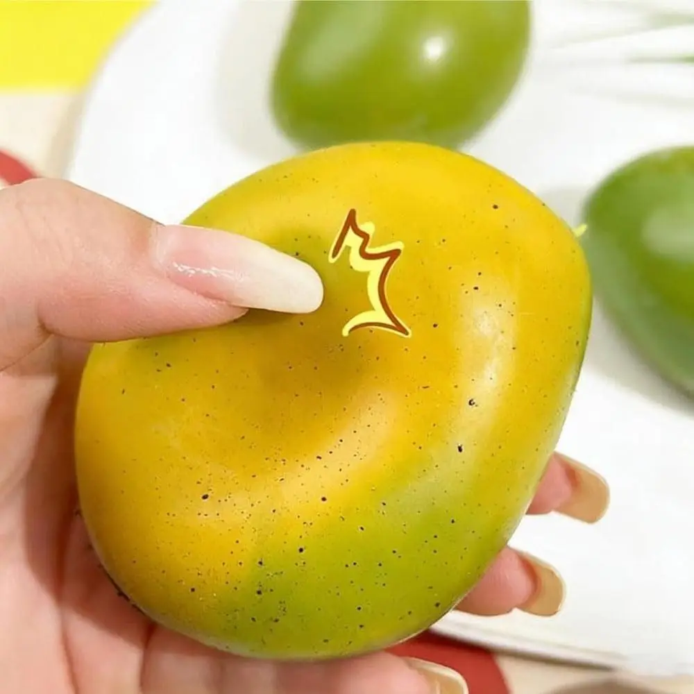 New Color Changing Mango Pinching Simulation Mango Slow Rebound Squishy Stress Release Mochi Decompression Relaxation