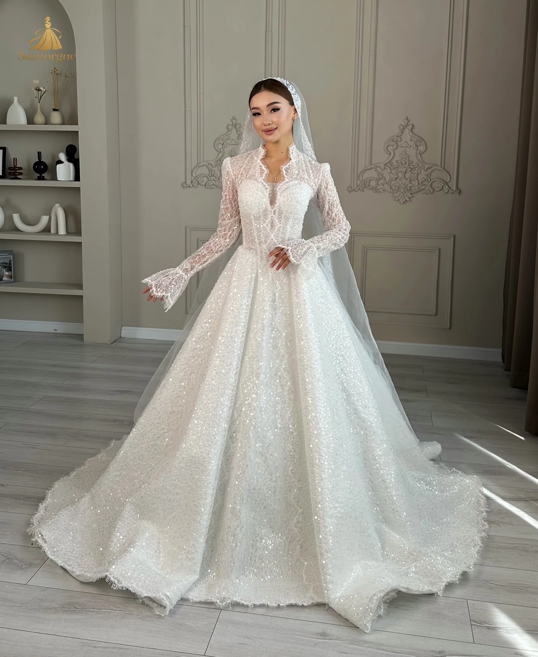 Luxury Pearls Wedding Dresses Beading Sequins Bridal Ball Gowns Long Sleeves Princess Bride Dress Customized Vestidos De Noiva