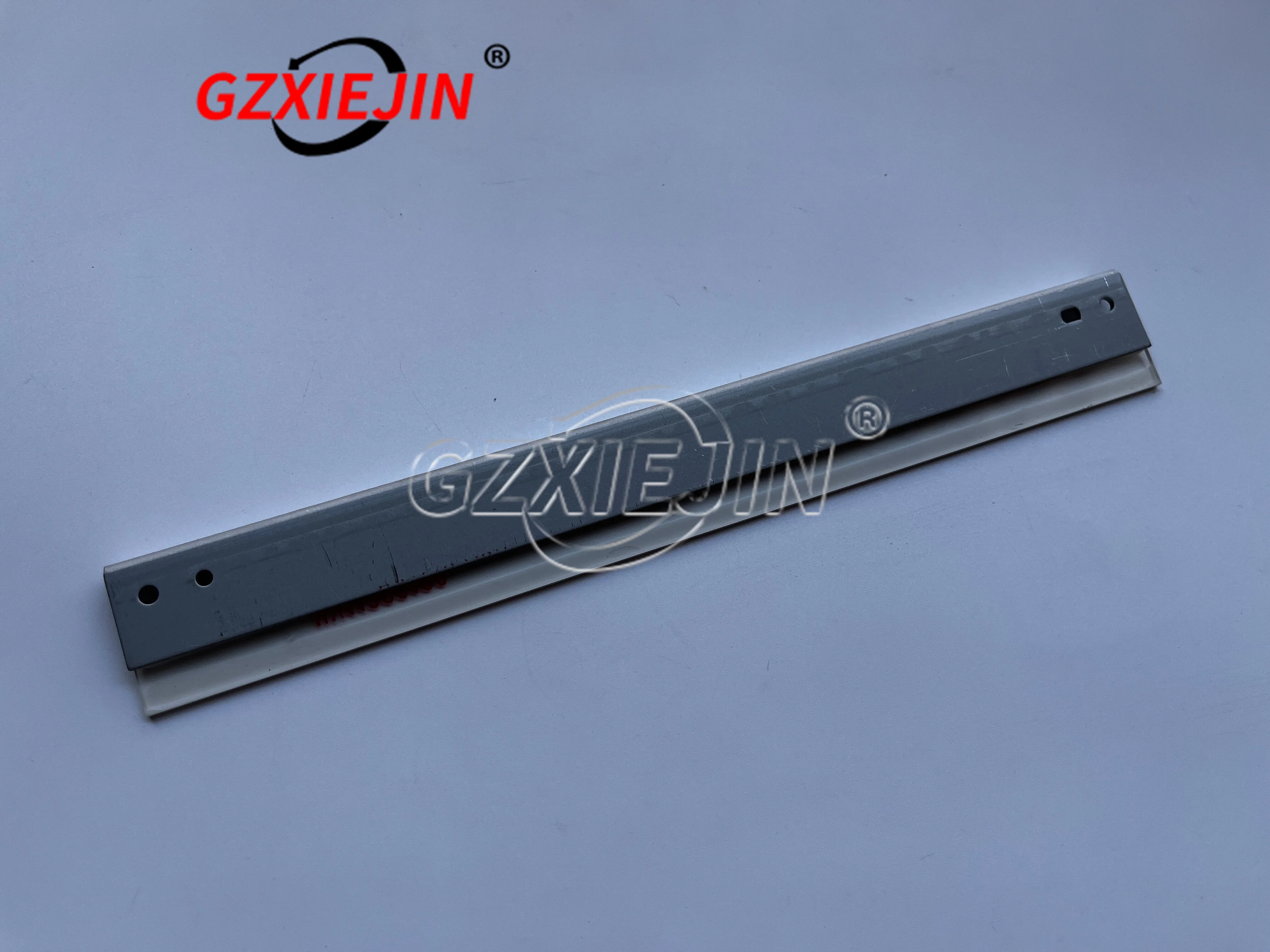 

Trasnfer Belt Blade IBT Belt Cleaning Blade For Xerox VersaLink C600 C500 C505 C600 C605 C615