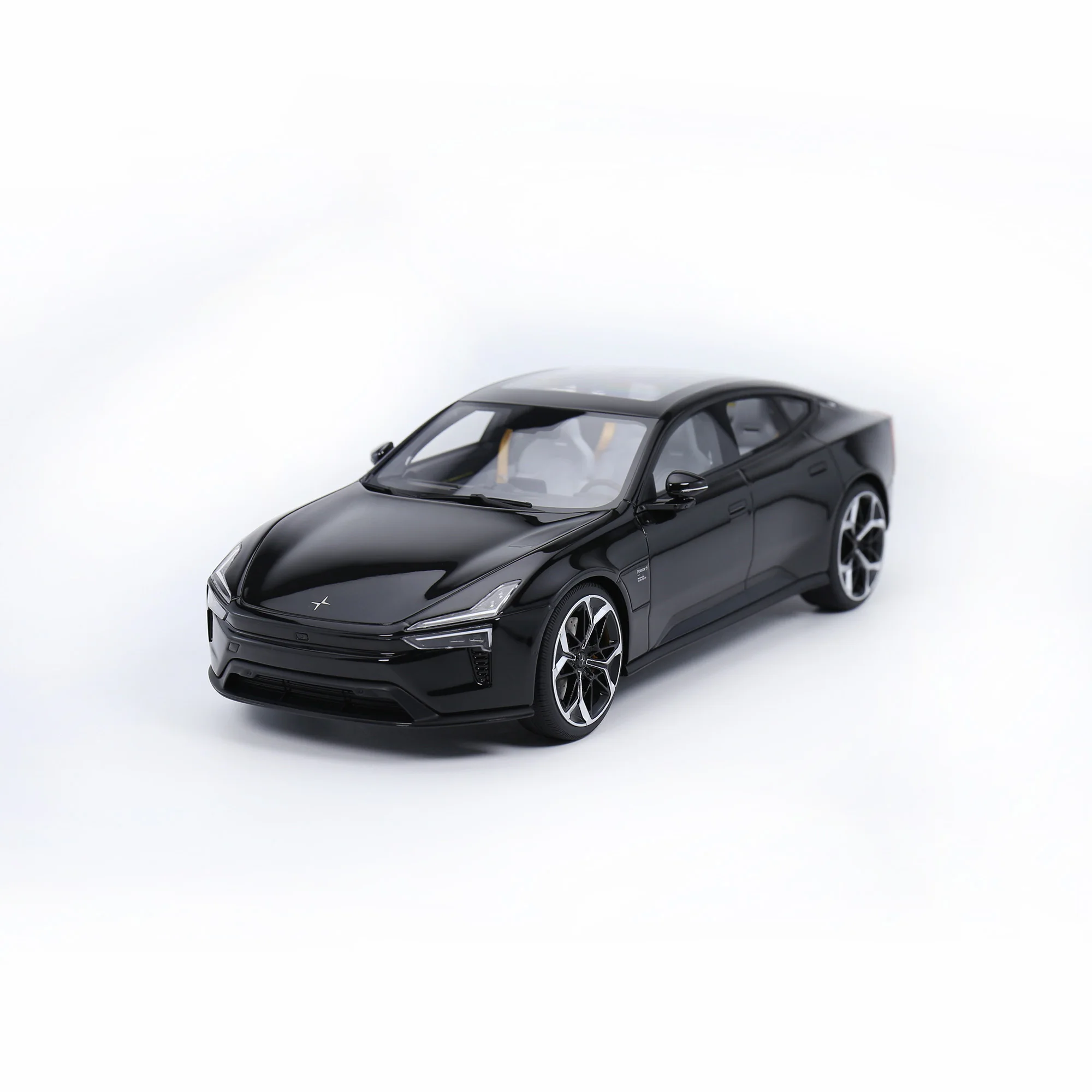 1/18 Polestar 5 resin collectibles official products by Polestar