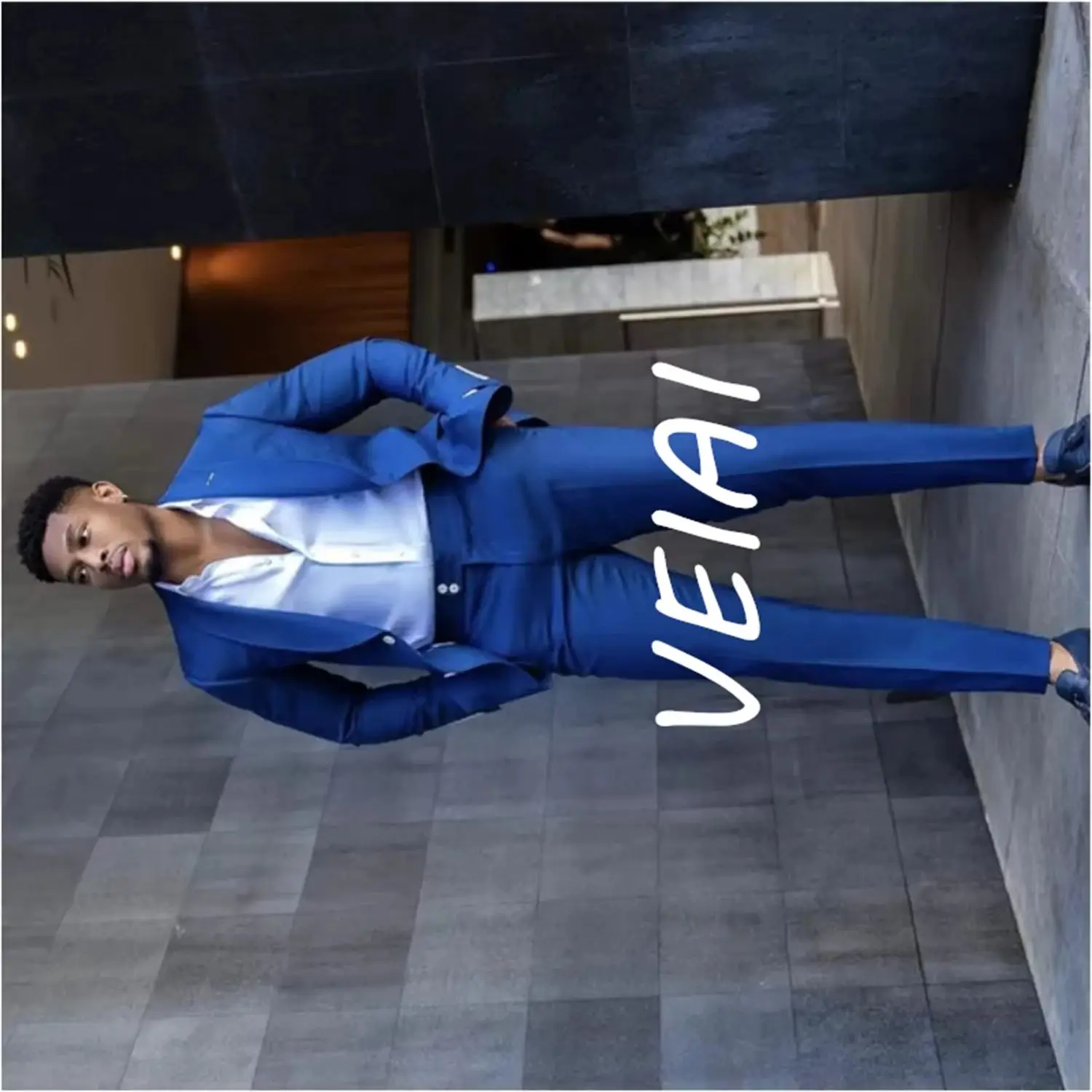 

CustomizedNEW Handsome Royal Blue Men Suits Slim Fit Wedding Formal Groom Tuexdoes Terno Masculino Custom Made Men's Clothes Bla