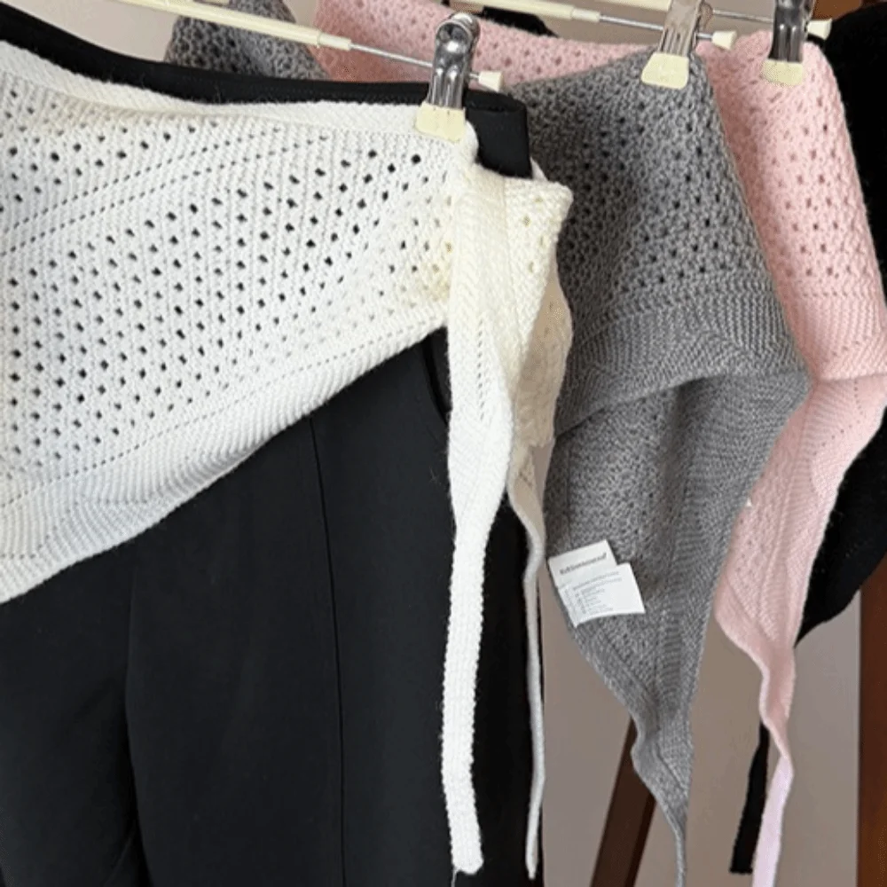Durchbrochener gestrickter Dre – Street Fashion Shoot Bewertung und Preis