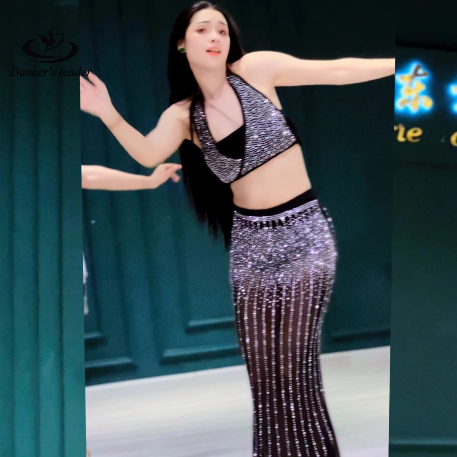 belly-dance-performance-costume-original-hanging-neck-top-hot-diamond-long-skirt-design-practice-suit-oversized-slim-fit-set