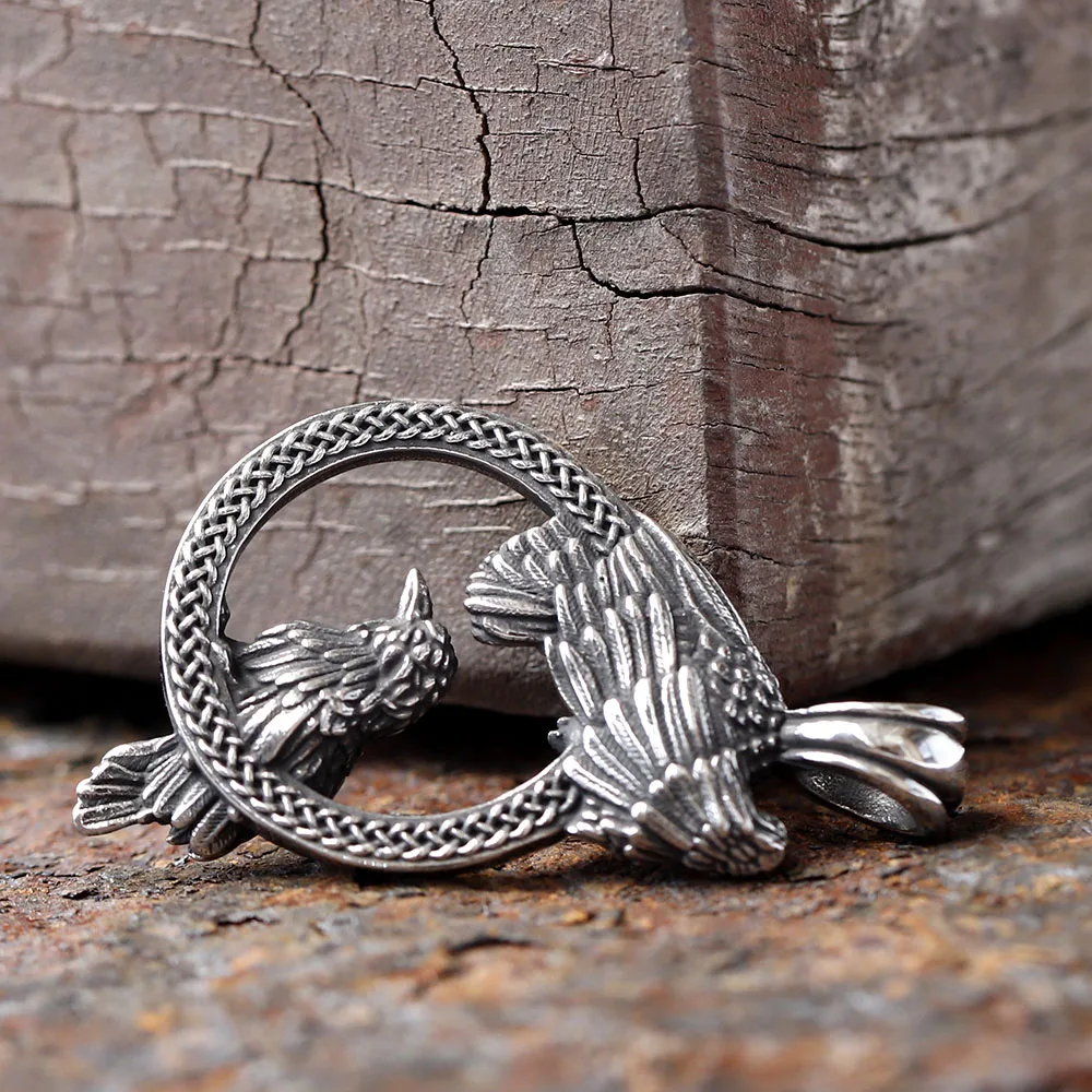 Nordic Vikings Raven Pendant Necklace Fashion Odin Huginn and Muninn Necklaces For Men Women Stainless Steel Charm Jewelry Gifts
