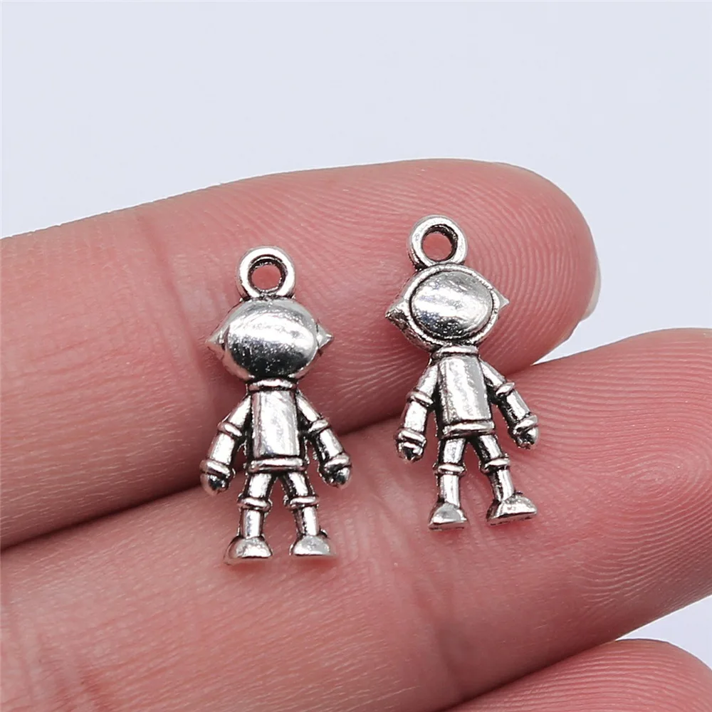 20pcs 18x9mm(0.71x0.35inch) Antique Silver Color Astronaut Charms Jewelry Making Accessories DIY