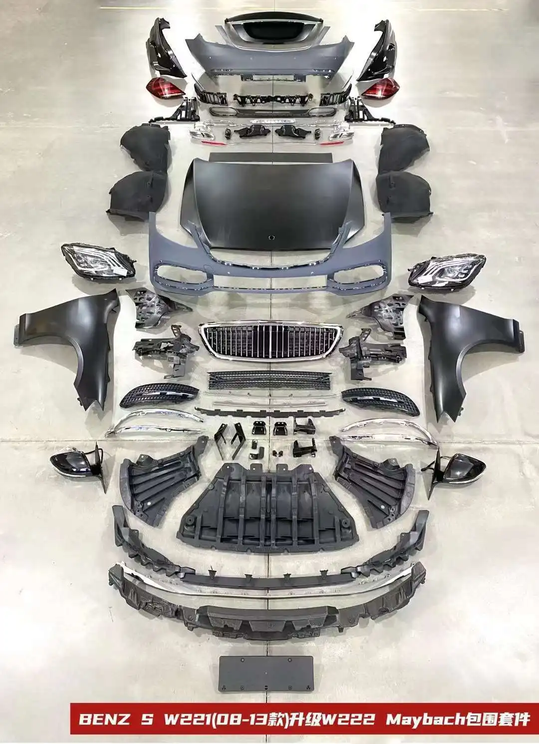 Zestaw karoserii do faceliftu, konwersja samochodu z klasy S W221 na model W222 typu S65