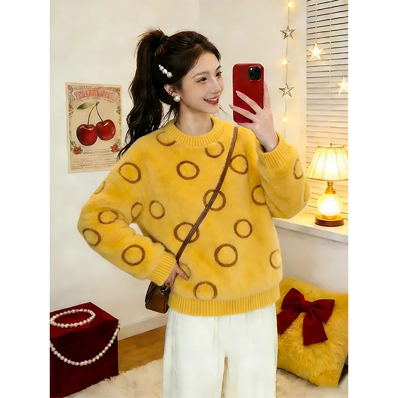 

Весна 2026: Женский мягкий желтый топ из трикотажа в горошек с длинными рукавами и круглым вырезом, свободный крой, удобный, модный дизайн