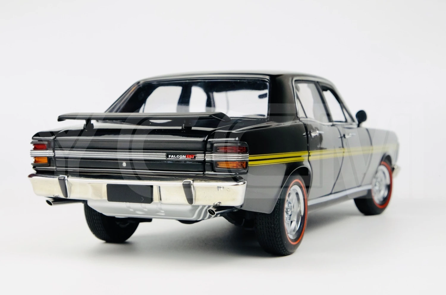 Autoart 1:18 For XY FALCON GTHO Out of Print Simulated Limited Edition Resin Alloy Static Car Model Toy Gift