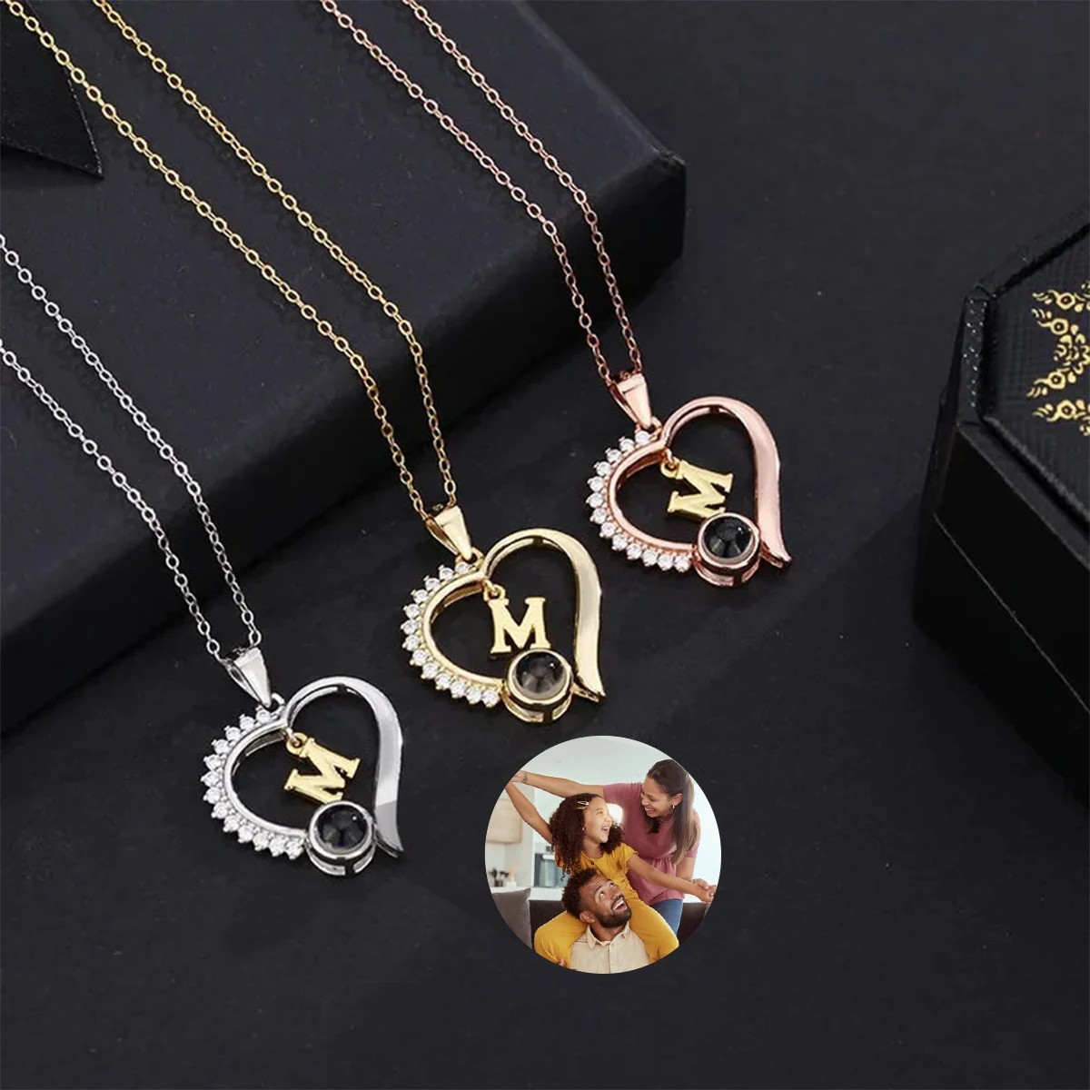 Custom Photo Projection Necklace Personalized Heart Projection Women's Necklaces Family Pet Couple Anniversary Jewelry Gift