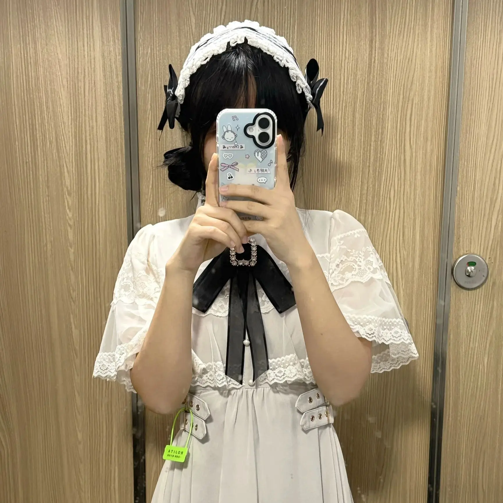 ロリータ風フリルヘッドバンド レースリボンヘアアクセサリー 可愛い女の子用 多用途ヘアアクセサリー ヘアバンド ヘアアクセサリー