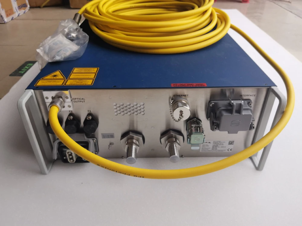 IPG YLR ファイバーソース 1000W 1500W 2000W 3000W