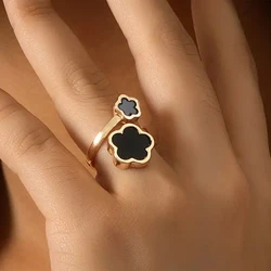 1 Simple and Versatile Retro Fashionable Five-Leaf Clover Flower Ring